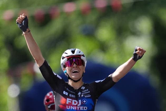 France™s Celia Gery of FDJ United - Suez™s winner of the stage on the finish line during Stage 7 of the Giro d™Italia Women, from Sorbolo Mezzani to Salice Terme, Italy, - Friday June 5, 2026  Copyright: xDavidexSpada LaPressex