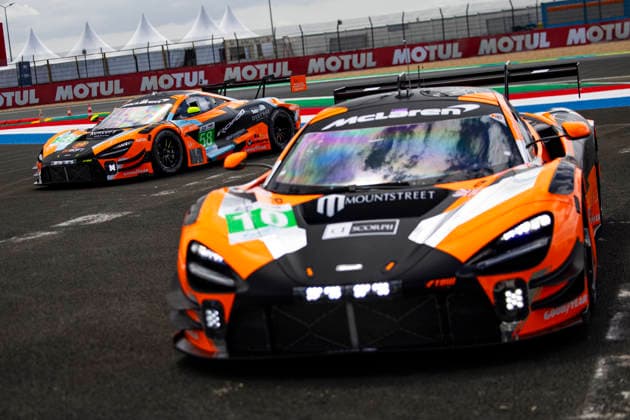 24 HEURES DU MANS 2026 - PESAGE 58 WEST Alexander (swe), GEHRSITZ Finn (ger), GOETHE Benjamin (dnk), Garage 59, McLaren 720S LMGT3 Evo 58, LM GT3, ambiance during Le Pesage of the 24 Hours of Le Mans 2026, 3rd round of the 2026 FIA World Endurance Championship, from June 5 to 6, 2026 on the Place de la RÃ publique in Le Mans, France - Le MansFrance  Copyright: xJULIENxDELFOSSEx