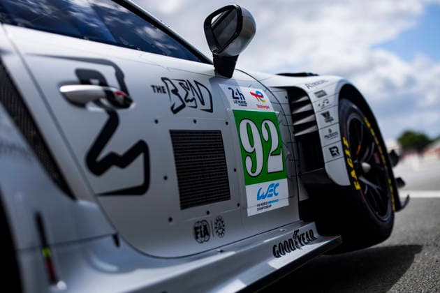 24 HEURES DU MANS 2026 - PESAGE 92 SHAHIN Yasser (aus), PERA Riccardo (ita), LIETZ Richard (aut), The Bend Manthey, Porsche 911 GT3 R LMGT3 92, LM GT3, ambiance during Le Pesage of the 24 Hours of Le Mans 2026, 3rd round of the 2026 FIA World Endurance Championship, from June 5 to 6, 2026 on the Place de la RÃ publique in Le Mans, France - Le MansFrance  Copyright: xJULIENxDELFOSSEx