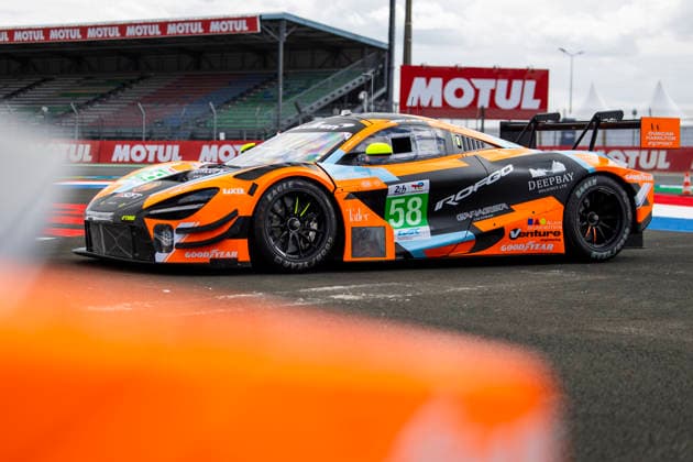 24 HEURES DU MANS 2026 - PESAGE 58 WEST Alexander (swe), GEHRSITZ Finn (ger), GOETHE Benjamin (dnk), Garage 59, McLaren 720S LMGT3 Evo 58, LM GT3, ambiance during Le Pesage of the 24 Hours of Le Mans 2026, 3rd round of the 2026 FIA World Endurance Championship, from June 5 to 6, 2026 on the Place de la RÃ publique in Le Mans, France - Le MansFrance  Copyright: xJULIENxDELFOSSEx