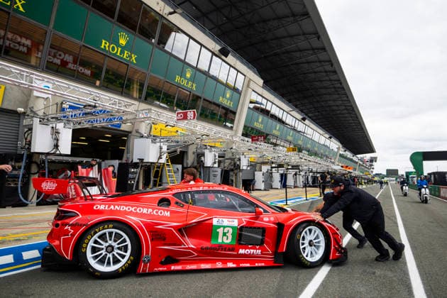 24 HEURES DU MANS 2026 - PESAGE 13 FIDANI Orey (can), KERN Lars (ger), BELL Matthew (gbr), 13 Autosport, Corvette Z06 LMGT3.R 13, LM GT3, ambiance during Le Pesage of the 24 Hours of Le Mans 2026, 3rd round of the 2026 FIA World Endurance Championship, from June 5 to 6, 2026 on the Place de la RÃ publique in Le Mans, France - Le MansFrance  Copyright: xJULIENxDELFOSSEx