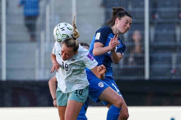 05.June. 2026 – SOCCER – UEFA Women s European Qualifiers, Austria (W) vs Slovenia (W) Julia Hickelsberger (Austria) in aerial duel VIENNA VIENNA, AUSTRIA – Sportclub-Platz Dornbach Sportclub-Platz Dornbach AUSTRIA