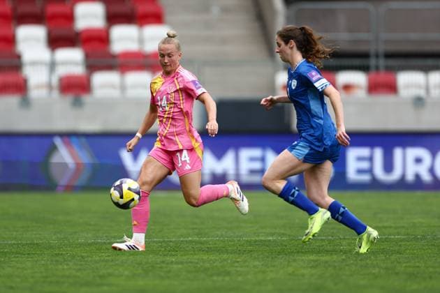 Rachel McLauchlan of Scotland Women Scotland Women v Israel Women, FIFA 2027 Women s World Cup Qualifying, Football, Bozsnik Arena, Budapest, Hungary - 05 Jun 2026Budapest Bozsnik Arena Hungary EDITORIAL USE ONLY No use with unauthorised audio, video, data, fixture lists, club league logos or live services. Online in-match use limited to 120 images, no video emulation. No use in betting, games or single club league player publications.  Copyright: xNikolaxKrstic Shutterstockx 16911189bq