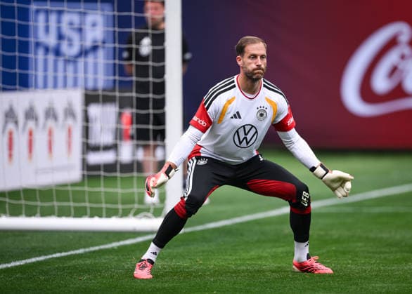 Fussball WM 2026 Vorbereitung Deutschland im Chicago 05.06.2026 Abschlusstraining der deutschen Nationalmannschaft im Solider Field Stadion vor dem Testspiel gegen die USA: Torwart Oliver Baumann beim Training