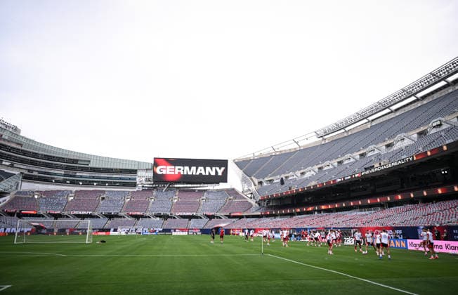 Fussball WM 2026 Vorbereitung Deutschland im Chicago 05.06.2026 Abschlusstraining der deutschen Nationalmannschaft im Solider Field Stadion vor dem Testspiel gegen die USA: Stadionuebersicht beim Training