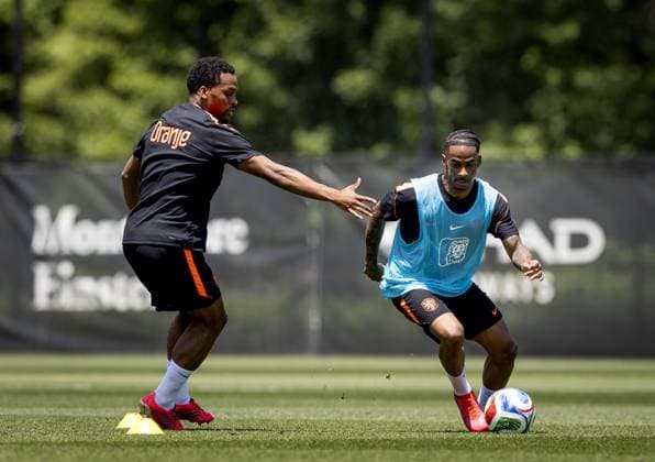 NEW YORK - Jurrien Timber of the Netherlands and Crysencio Summerville of the Netherlands during a training session of the Dutch national team, Nationalteam at the Etihad City Football Academy training complex, on June 5, 2026, in Orangeburg, New York. The Dutch national team is preparing for the 2026 FIFA World Cup, WM, Weltmeisterschaft, Fussball KOEN VAN WEEL ANP xVIxANPxSportx xxANPxIVx 560191688 originalFilename: 560191688.jpg