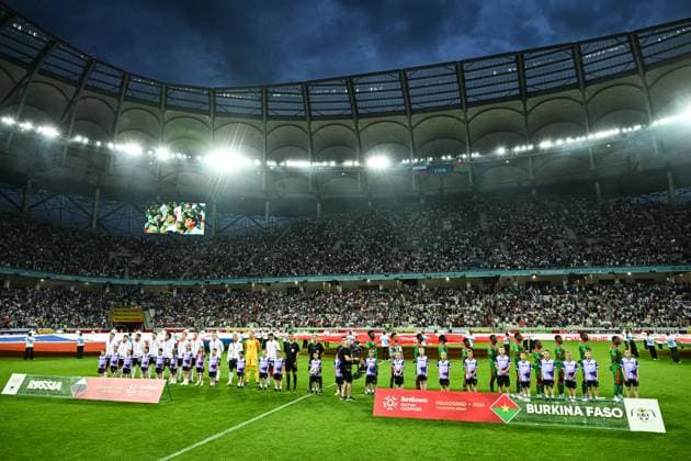 Russia Soccer Friendly Russia - Burkina Faso 9183228 05.06.2026 Players line up before the friendly soccer match between Russia and Burkina Faso at Volgograd Arena stadium, in Volgograd, Russia. Maksim Blinov Sputnik Volgograd Russia  Copyright: xMaksimxBlinovx