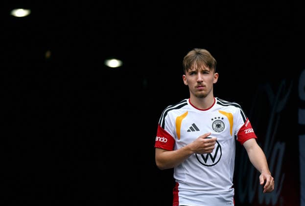 Fussball, Länderspiel, Herren, WM 2026, Training der deutschen Nationalmannschaft im Soldier Field, Chicago; Lennart Karl (GER).