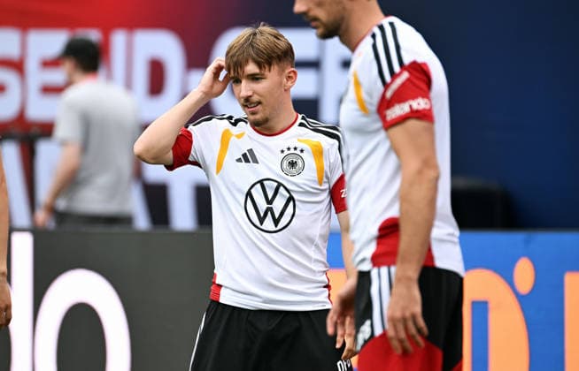 Fussball, Länderspiel, Herren, WM 2026, Training der deutschen Nationalmannschaft im Soldier Field, Chicago; Lennart Karl (GER).