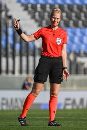 IPA85361589 - Referee Lina Lehtovaara (FIN) during Women s European Qualifiers 2027 - Italy vs Serbia, FIFA World Cup, WM, Weltmeisterschaft, Fussball match in Pisa, Italy, June 05 2026  Copyright: xFabioxFagiolini IPAxSportx xx 85361589