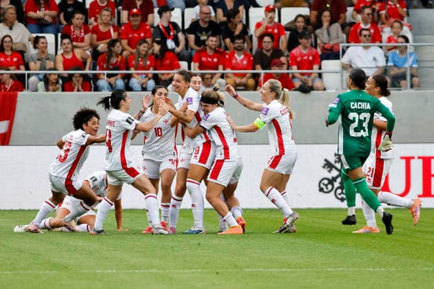 Fußball, Frauen, WM Quali, Schweiz - Malta #2 Torjubel Malta beim 1:1 durch Kailey Willis (Malta, 09) , Schweiz, Fussball, WM-Qualifikation Europa Frauen, 5..Spieltag, 2026, Schweiz vs. Malta, 05.06.2026, Lugano AIL Arena Schweiz Copyright: xGrantxHubbsx