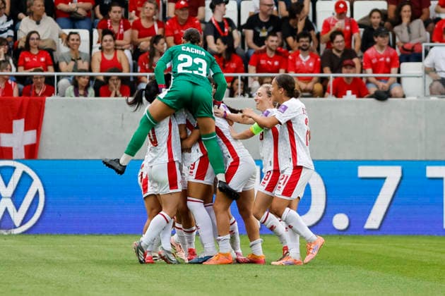 Fußball, Frauen, WM Quali, Schweiz - Malta #2 Torjubel Malta beim 1:1 durch Kailey Willis (Malta, 09) , Schweiz, Fussball, WM-Qualifikation Europa Frauen, 5..Spieltag, 2026, Schweiz vs. Malta, 05.06.2026, Lugano AIL Arena Schweiz Copyright: xGrantxHubbsx