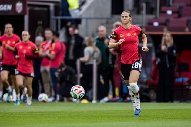 COLOGNE, GERMANY - JUNE 06: Klara Buehl (Bühl, Buhl, Germany, 19) during warm up before the UEFA European Qualifiers match for the FIFA Women™s World Cup 2027 between Germany vs. Norway at RheinEnergieSTADION on June 05, 2026 in Cologne, Germany. North Rhine Westphalia Germany Copyright: xSteffiexWunderlx