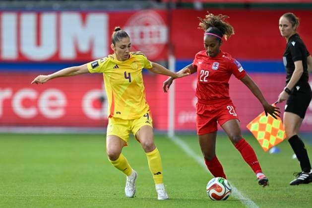 Belgium v Luxembourg - Women s European Qualifiers LEUVEN, BELGIUM - JUNE 05 : Tysiak Amber defender of Belgium in action Dos Santos Kimberley defender of Luxembourg during the Women s European Qualifiers - League phase - Group B4 match between Belgium and Luxembourg at the Den Dreef Stadium on June 05, 2026 in Leuven, Belgium, 05 06 2026 Leuven Belgium  Copyright: xNicoxVereeckenx