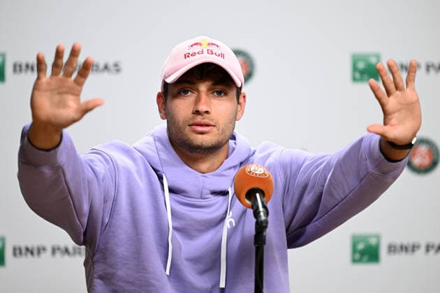 2026 French Open (Roland-Garros) - Semi-finals PARIS, FRANCE - JUNE 5: Matteo Arnaldi (not seen) of Italy and Flavio Cobolli of Italy attend a press conference, PK, Pressekonferenz after Matteo Arnaldi withdrew from their scheduled Men s Singles semifinal match due to health concerns on Day Thirteen of the 2026 French Open at Roland Garros on June 5, 2026 in Paris, France. Cobolli advanced to the finals to compete against Alexander Zverev. Burak Akbulut Anadolu Paris France. Editorial use only. Please get in touch for any other usage.  Copyright: x2026xAnadoluxBurakxAkbulutx