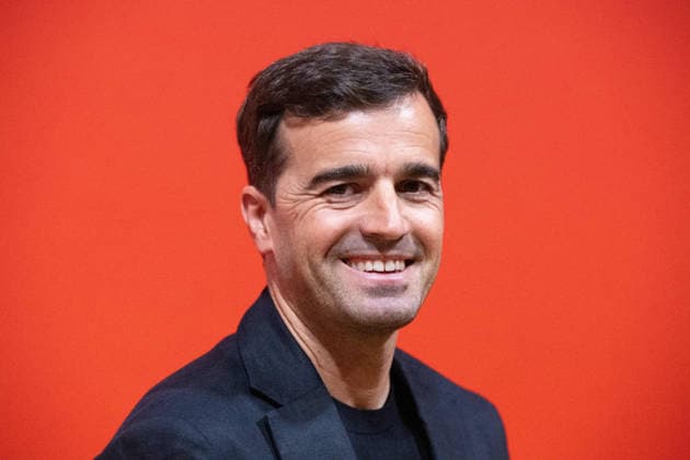 Carles MARTINEZ, Martinez Novell, Cheftrainer, Portraet, Portrait, Porträt, Einzelbild, angeschnittenes Einzelmotiv, Vorstellung von Carles Martinez Novell als neuer Trainer von Bayer Leverkusen. 05.06.2025 in der Bayarena Leverkusen, Â