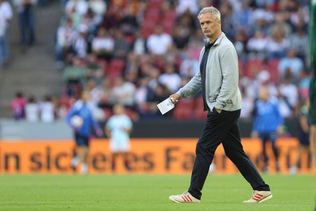 Trainer Christian Wück (Deutschland) looks on during the FIFA Women s World Cup 2027 Qualifier match between Germany and Norway at RheinEnergieStadion on June 5, 2026 in Cologne, Germany. (Photo by Oliver Kaelke DeFodi Images) -