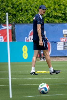 FIFA World Cup, WM, Weltmeisterschaft, Fussball 2026 preparations - England England s head coach Thomas Tuchel leads a training session in Palm Beach Gardens, Florida, USA, 05 June 2026. England will play friendly soccer matches against New Zealand on 06 June and Costa Rica on 10 June. PALM BEACH GARDENS FLORIDA United States  Copyright: xCRISTOBALxHERRERA-ULASHKEVICHx