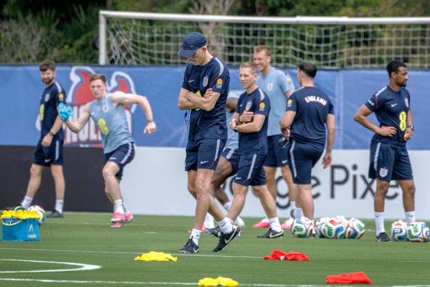 FIFA World Cup, WM, Weltmeisterschaft, Fussball 2026 preparations - England England s head coach Thomas Tuchel leads a training session in Palm Beach Gardens, Florida, USA, 05 June 2026. England will play friendly soccer matches against New Zealand on 06 June and Costa Rica on 10 June. PALM BEACH GARDENS FLORIDA United States  Copyright: xCRISTOBALxHERRERA-ULASHKEVICHx