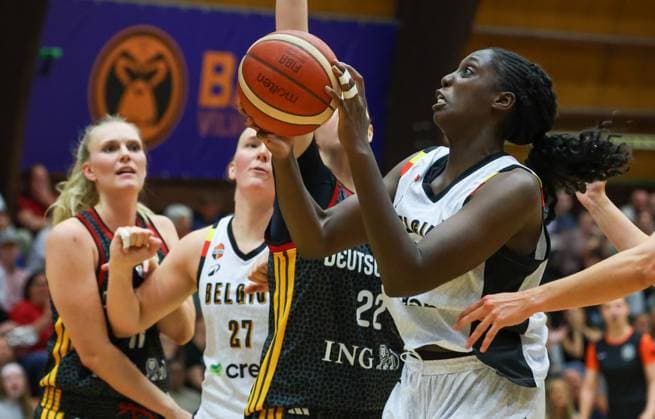 Belgium s Nene Sow fights for the ball during a friendly basket game between Belgium s national team, Nationalteam Belgian Cats and Germany, on Friday 05 June 2026 in Vilvoorde. VIRGINIExLEFOUR  x176178278x