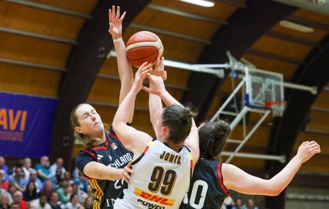 Belgium s Ine Joris fights for the ball during a friendly basket game between Belgium s national team, Nationalteam Belgian Cats and Germany, on Friday 05 June 2026 in Vilvoorde. VIRGINIExLEFOUR  x176178312x