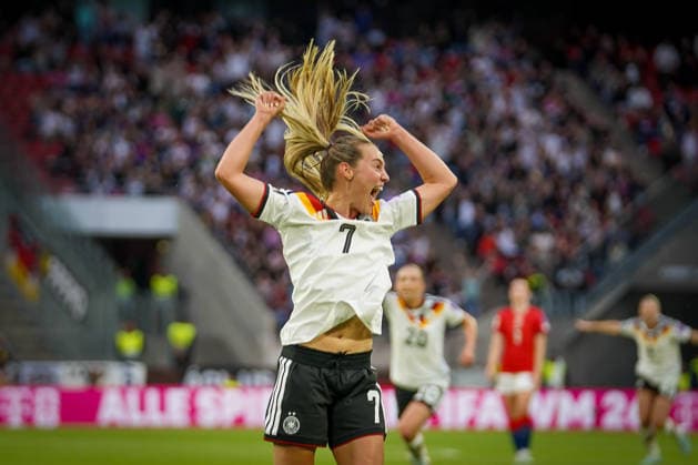 Deutschland: Fussball FIFA Frauen-Weltmeisterschaft 2027 Qualifikation Europa, 5. Spieltag Deutschland vs Norwegen RheinEnergieSTADION (Köln): Marie Müller (DFB,7) Tor und Torjubel zum 1:0 für Deutschland - Freude, Emotionen, Jubel, Mimik, Gesichtsausdruck, Emotion, Geste, Gestik, Emotion Copyright: xTobiasxWentzellx