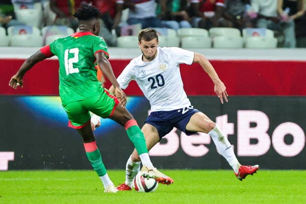 RUSSIA, VOLGOGRAD - JUNE 5, 2026: Burkina Faso s Edmond Tapsoba (L) and Russia s Lechi Sadulaev fight for the ball in a friendly football match between Russia and Burkina Faso at Volgograd Arena Football Friendlies: Russia Vs Burkina Faso  - ZUMAt113 20260605_zaa_t113_900 Copyright: xYevgenyxMessmanx