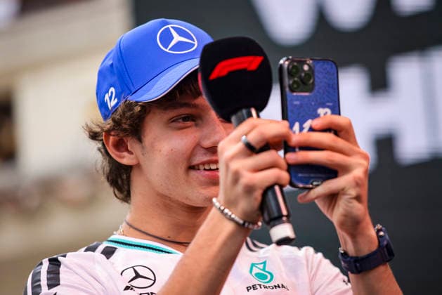F1 - MONACO GRAND PRIX 2026 KIMI ANTONELLI Andrea (ita), Mercedes AMG F1 Team W16, portrait during the Formula 1 Grand Prix de Canada 2026, 6th round of the 2026 Formula One World Championship, WM, Weltmeisterschaft from June 5 to 7, 2026 on the Circuit de Monaco, in Monte-Carlo, Monaco - Monte-CarloMonaco  Copyright: xXavixBonillax
