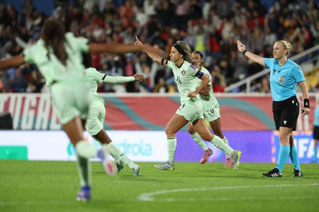Dolores Silva (Portugal) celebrate the goal to 5:0 during the FIFA Women s World Cup Brazil 2027 Qualifiers League B, Group B3 Matchday 5 match between Portugal and Latvia at Estadio Antonio Coimbra da Mota on June 5, 2026, in Estoril, Portugal. Copyright: JoaquimxFerreira