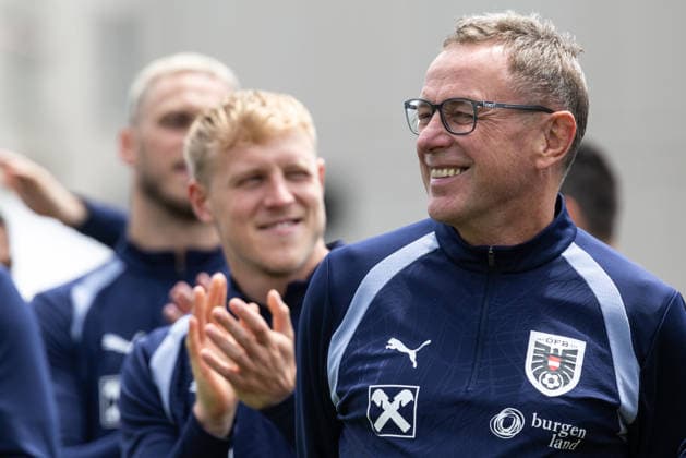 SOCCER - FIFA World Cup, WM, Weltmeisterschaft, Fussball 2026, preview SANTA BARBARA,CALIFORNIA,USA,05.JUN.26 - SOCCER - FIFA World Cup 2026, USA, Mexico, Canada, training. Image shows Xaver Schlager and head coach Ralf Rangnick (AUT).  GEPAxpictures xArminxRauthner