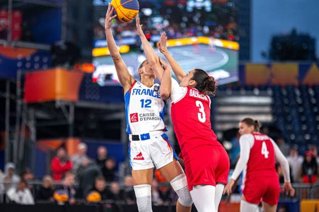 Warszawa 05.06.2026. 3x3 Basketball World Cup Day 5 in Warsaw, Poland. France - Czechia --- Mistrzostwa Swiata w koszykowce 3x3 Dzien 5 w Warszawie. Mecz Francja - Czechy Persons Shown : Laetitia Guapo Katerina Galickova Fot. Kai Taller Arena Akcji NEWSPIX.PL --- newspix.pl 