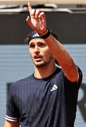 Alexander Zverev, GER, during semifinal of 2026 French Open at Roland Garros, Paris, 05 06 2026; -