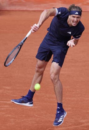 Alexander Zverev, GER, during semifinal of 2026 French Open at Roland Garros, Paris, 05 06 2026; -
