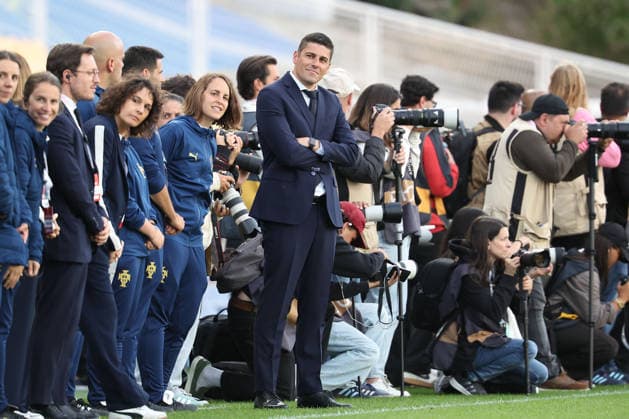 headcoach Francisco Neto (Portugal) during the FIFA Women s World Cup Brazil 2027 Qualifiers League B, Group B3 Matchday 5 match between Portugal and Latvia at Estadio Antonio Coimbra da Mota on June 5, 2026, in Estoril, Portugal. Copyright: JoaquimxFerreira