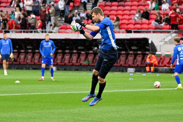 FOOTBALL - Friendly - Hungary vs Finland Photo by IPA ABACAPRESS.COM85361861 - Lukas Hradecky (Finland) during the UEFA friendly match between Hungary vs Finland, 5th June 2026 at the Puskas Arena, Budapest, Hungary Budapest Hungary  Copyright: xIPAxSport ABACAx