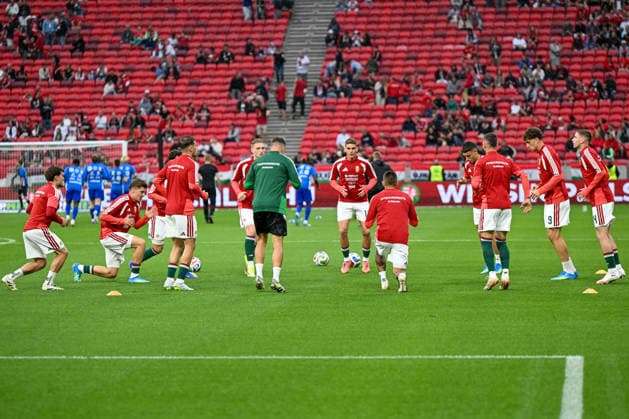 FOOTBALL - Friendly - Hungary vs Finland Photo by IPA ABACAPRESS.COM85361588 - Hungary warm up during the UEFA friendly match between Hungary vs Finland, 5th June 2026 at the Puskas Arena, Budapest, Hungary Budapest Hungary  Copyright: xIPAxSport ABACAx