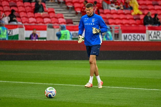 FOOTBALL - Friendly - Hungary vs Finland Photo by IPA ABACAPRESS.COM85361865 - Jesse Joronen (Finland) warm up during the UEFA friendly match between Hungary vs Finland, 5th June 2026 at the Puskas Arena, Budapest, Hungary Budapest Hungary  Copyright: xIPAxSport ABACAx