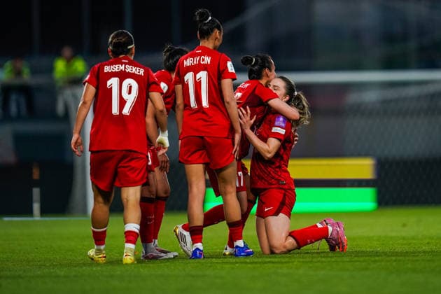 Turkey v Norhern Ireland - FIFA Women s World Cup 2027 Qualifier Melike Pekel of Turkey celebrates her team s first goal during the 2027 FIFA Women s World Cup Qualifier between Turkey and Northern Ireland at Pendik Stadium on June 5, 2026, in Istanbul, Turkey. Istanbul Istanbul Turkey  Copyright: xYagizxGurtugx originalFilename:gurtug-turkiyev260605_npjuP.jpg