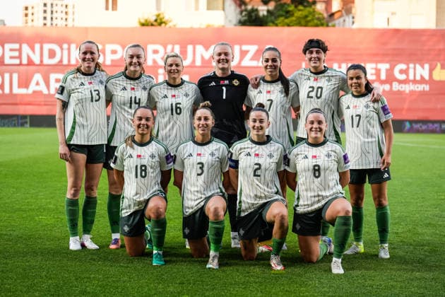 Turkey v Norhern Ireland - FIFA Women s World Cup 2027 Qualifier The Northern Ireland lineup stands for a team photo during the 2027 FIFA Women s World Cup Qualifier between Turkiye and Northern Ireland at Pendik Stadium in Istanbul, Turkey, on June 5, 2026. Istanbul Istanbul Turkey  Copyright: xYagizxGurtugx originalFilename:gurtug-turkiyev260605_npBF7.jpg
