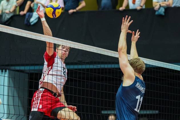 05.June. 2026 – Volleyball – CEV Volleyball European League 2026 - Men , FINLAND vs AUSTRIA Jacob Kitzinger (Austria) spikes the ball and Miika Haapaniemi (Finland) blocks the ball Lower Austria Lower Austria , AUSTRIA – Multiversum Schwechat Multiversum Schwechat AUSTRIA