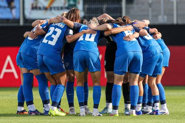 05.June. 2026 – SOCCER – UEFA Women s European Qualifiers, Austria (W) vs Slovenia (W) team Slovenia pre-match VIENNA VIENNA, AUSTRIA – Sportclub-Platz Dornbach Sportclub-Platz Dornbach AUSTRIA
