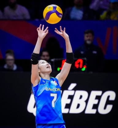 Team Japan Erika Sakae returns a shot against Team Ukraine during their womens Volleyball Nations League (VNL) match on June 5, 2026 in Quebec City, Canada. Noxthirdxpartyxsales  aflo_333390223 MathieuxBelangerx