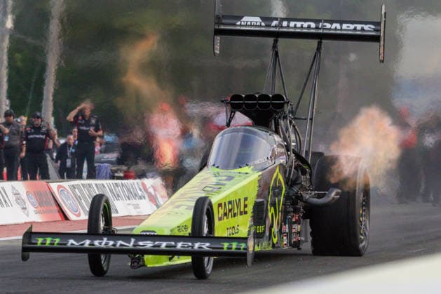 EPPING, NH - JUNE 05: Top Fuel driver, Madison Gordon ( 100) CARLYLE TOOLS launches off the line during qualifying for the Motorsport, Herren, USA, Dragster Drag Race New England Nationals on June 05, 2026, at New England Dragway in Epping, NH. (Photo by David Hahn Icon Sportswire) AUTO: JUN 05 NHRA New England Nationals EDITORIAL USE ONLY Icon260605013