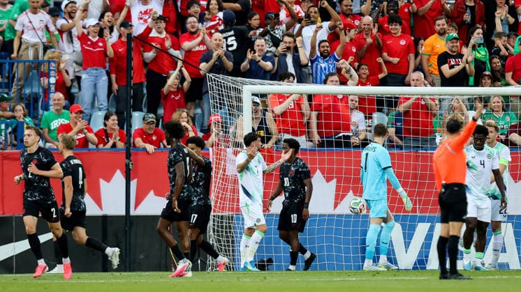 Fußball, Testspiel, Kanada - Irland International Friendly, Länderspiel, Nationalmannschaft Stade Saputo, MontrÃ The Canada team celebrate after Jake O Brien scores an own goal 6 6 2026  Copyright: x INPHO RyanxByrnex RB1_9065