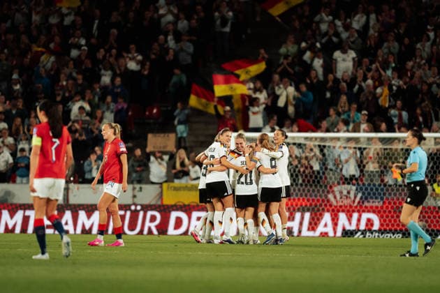 05.06.26, Women, Football, 2027 FIFA Women s World Cup qualification, Germany vs. Norway Team Germany celebration of the win and qualification after the match Cologne RheinEnergieStadion NRW Germany