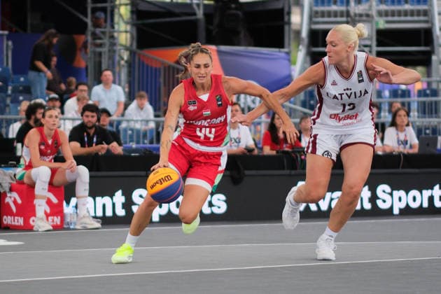 June 5, 2026, Warsaw, Masovian Voivodeship, Poland: Latvia s MARTA MISCENKO (13) and Hungary s VIVI BORONDY (44) in action during a FIBA 3x3 Basketball World Cup women s last 16 game between Latvia and Hungary in Warsaw, Poland. Basketball 2026: FIBA 3x3 World Cup Women s Last 16: Hungary 17:16 Latvia  - ZUMAk204 20260605_zip_k204_002 Copyright: xRomanxKozielx