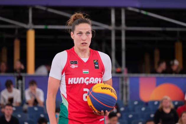 June 5, 2026, Warsaw, Masovian Voivodeship, Poland: Hungary s VIRAG TAKACS-KISS (2) at the free throw line during a FIBA 3x3 Basketball World Cup women s last 16 game between Latvia and Hungary in Warsaw, Poland. Basketball 2026: FIBA 3x3 World Cup Women s Last 16: Hungary 17:16 Latvia  - ZUMAk204 20260605_zip_k204_021 Copyright: xRomanxKozielx