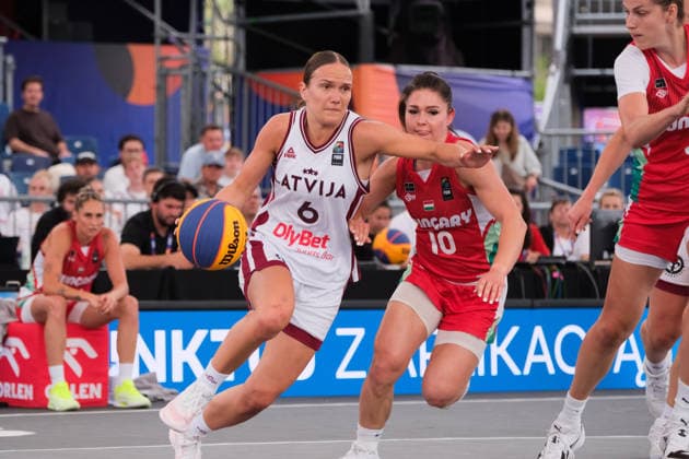 June 5, 2026, Warsaw, Masovian Voivodeship, Poland: Latvia s KETIJA VIHMANE (6) and Hungary s KLAUDIA PAPP (10) in action during a FIBA 3x3 Basketball World Cup women s last 16 game between Latvia and Hungary in Warsaw, Poland. Warsaw Poland - ZUMAk204 20260605_zip_k204_020 Copyright: xRomanxKozielx