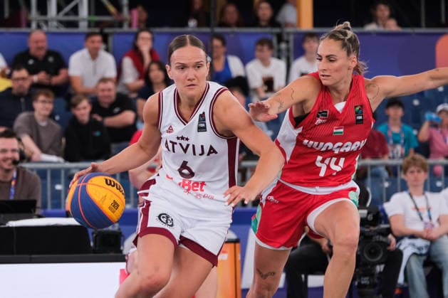 June 5, 2026, Warsaw, Masovian Voivodeship, Poland: Latvia s KETIJA VIHMANE (6) and Hungary s VIVI BORONDY (44) in action during a FIBA 3x3 Basketball World Cup women s last 16 game between Latvia and Hungary in Warsaw, Poland. Warsaw Poland - ZUMAk204 20260605_zip_k204_026 Copyright: xRomanxKozielx
