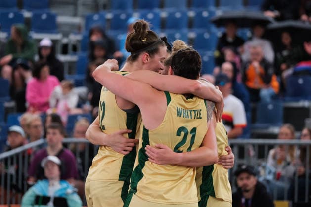 June 5, 2026, Warsaw, Masovian Voivodeship, Poland: Australia s AMY ATWELL (25), EMMA CLARKE (77), HANNAH HANK (12), and MARENA WHITTLE (21) celebrate victory at the end of a FIBA 3x3 Basketball World Cup women s last 16 game between Australia and China in Warsaw, Poland. Basketball 2026: FIBA 3x3 World Cup Women s Last 16: Australia 21:11 China  - ZUMAk204 20260605_zip_k204_039 Copyright: xRomanxKozielx